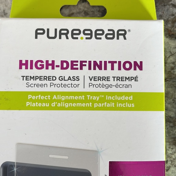 Puregear screen protector for iPhone 12 - Picture 3 of 4